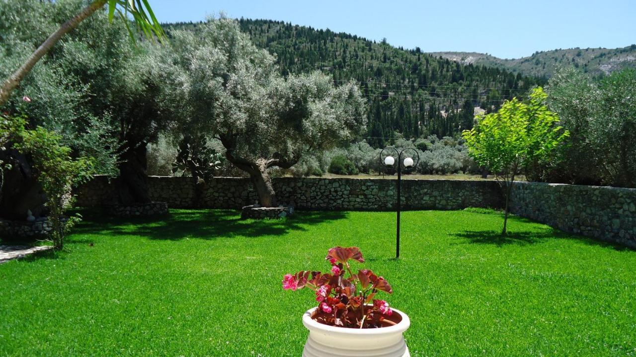 House Of Garden *